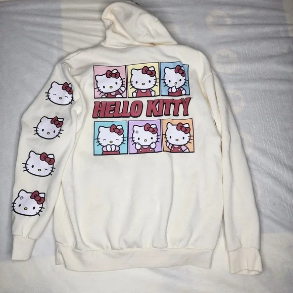 Hello Kitty Women's XL Graphic Hoodie Pullover Off-White Sweatshirt Hello Kitty - Picture 2 of 5